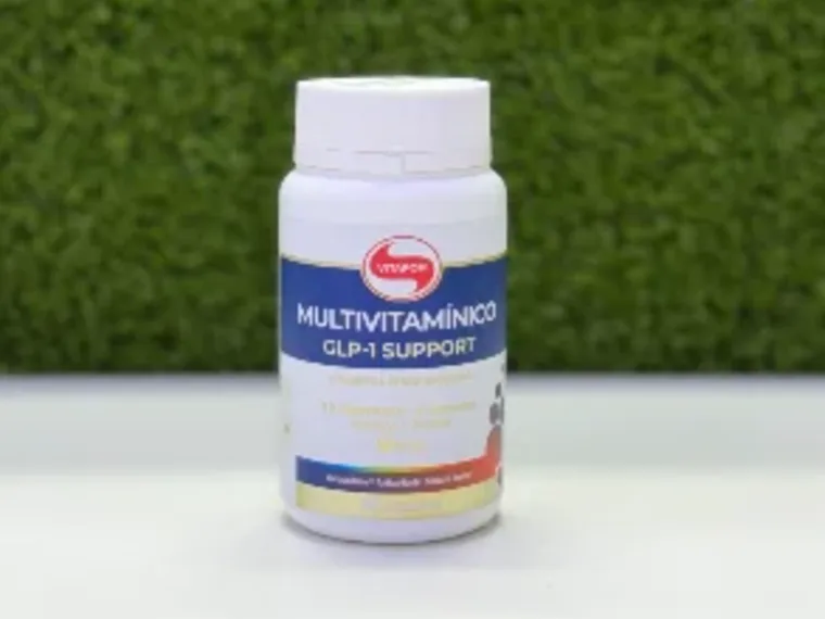 Vitaminas disponível na ONattural — foto de frascos de vitaminas